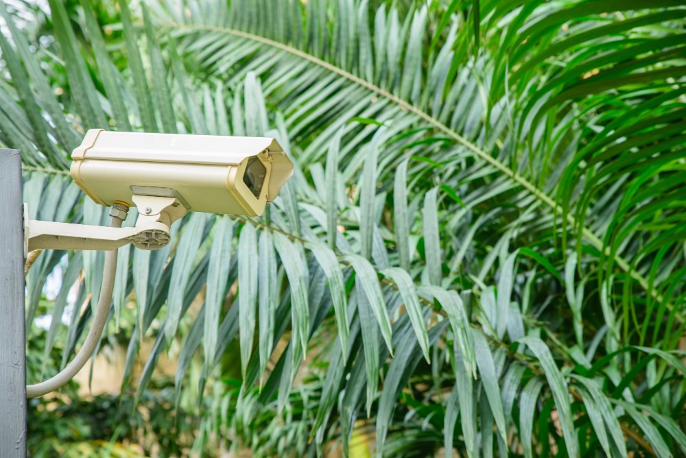pasang cctv outdoor tahan air